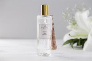 Amber & Sandalwood